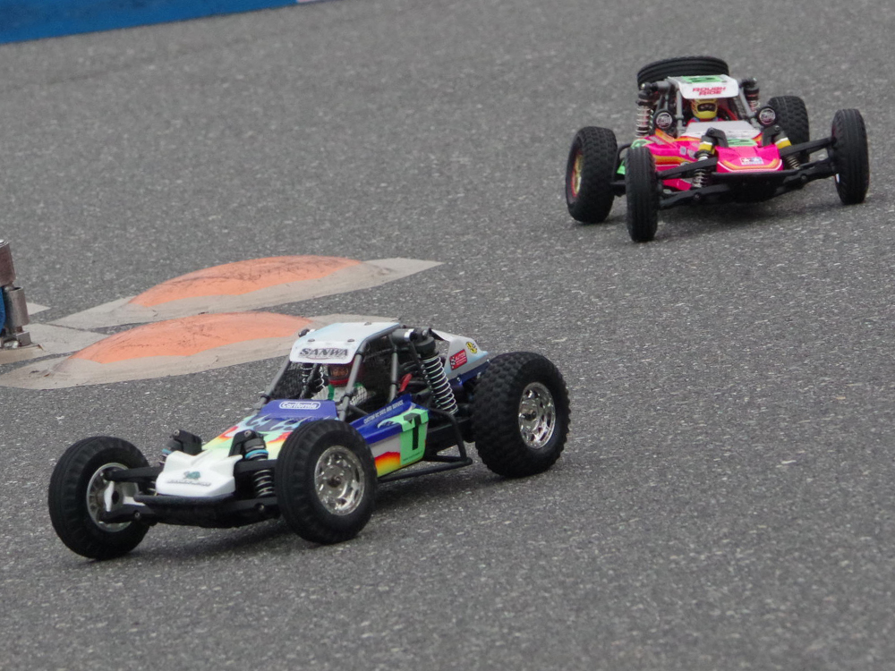 ラジコン フルセット ビッグタイヤSANWA 1/16 ラジコン フルセット