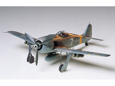 タミヤ 1/48 傑作機シリーズ フォッケウルフ Fw190 F-8 | タミヤ