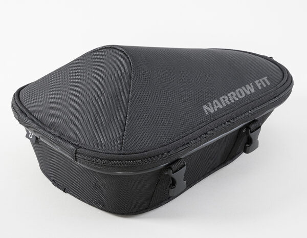 ナローフィットシートバッグM（ブラック） | タナックス株式会社