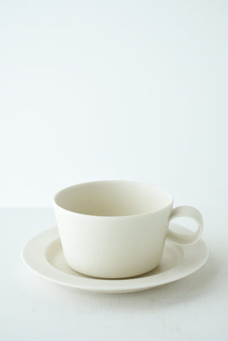 イイホシユミコ アンジュール apres midiカップ(SUNA) – Taneru