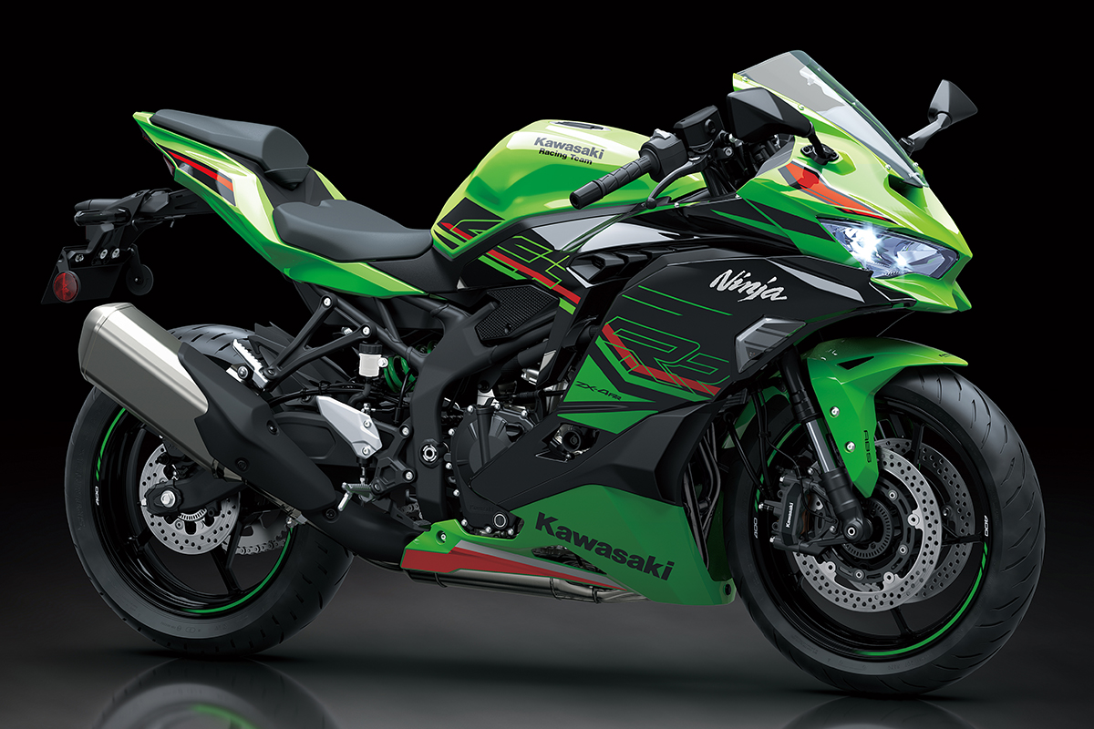 Ninja ZX-4Rシリーズ 国内発売開始日＆価格 決定！ - バイクニュース
