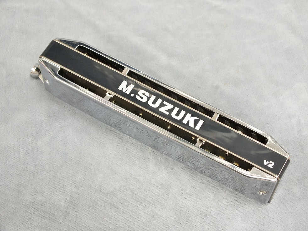 SUZUKI SCX-56 V2 【クロマチックハーモニカ】 - 谷口楽器