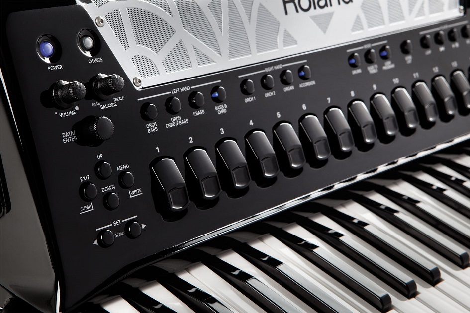 Roland V-accordion FR-8X【黒】 (41鍵/120ベース) - 谷口楽器