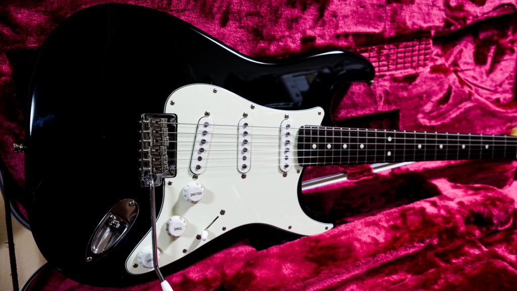 FENDER MIJ HYBRID II Stratocaster | tapgym's playlog