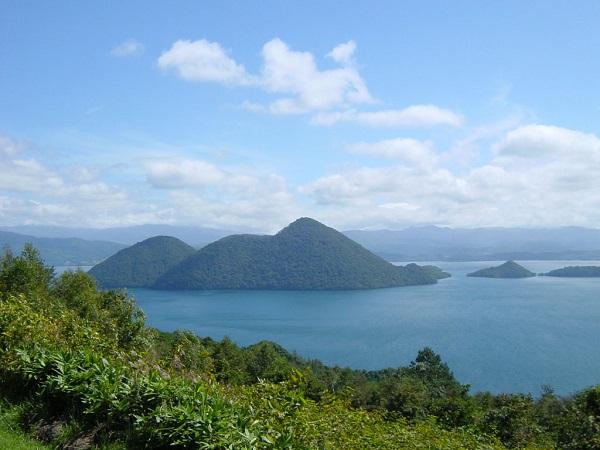 映画「しあわせのパン」／洞爺湖 | たびらい