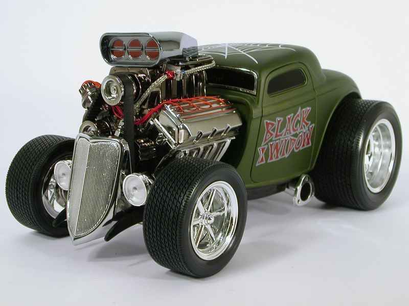 Ford - Coupé HOT ROD 1933 - Muscle Machines - 1/18 - Voiture