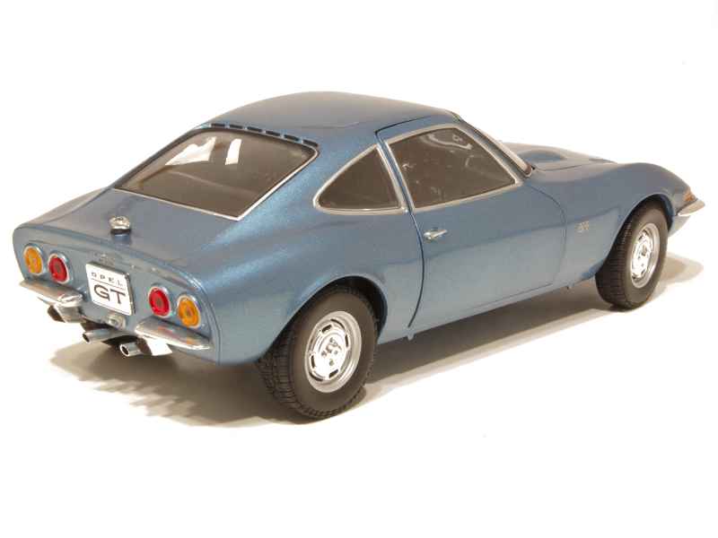 Opel - GT 1900 1968 - Minichamps - 1/18 - Autos Miniatures Tacot