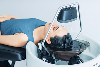 MACCOW Shampoo | チェア | 製品情報 | タカラベルモント