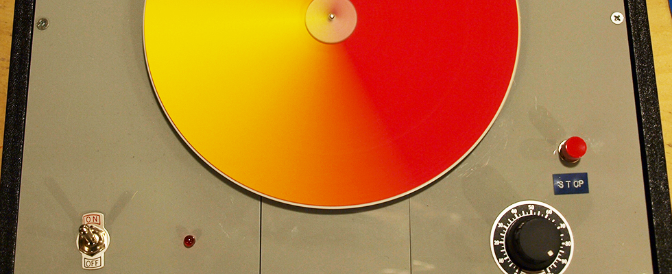 お宝発見！ 電動混色器 - 草木染めの天然色工房 tezomeya