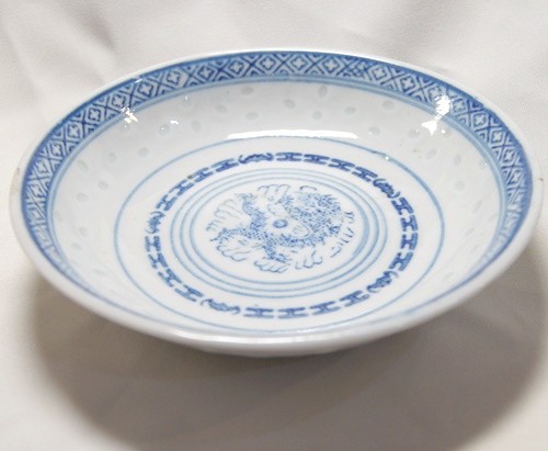景徳鎮製 ホタル焼き 花柄 反口五寸皿（＝中皿） - 横浜中華街天宝堂本店