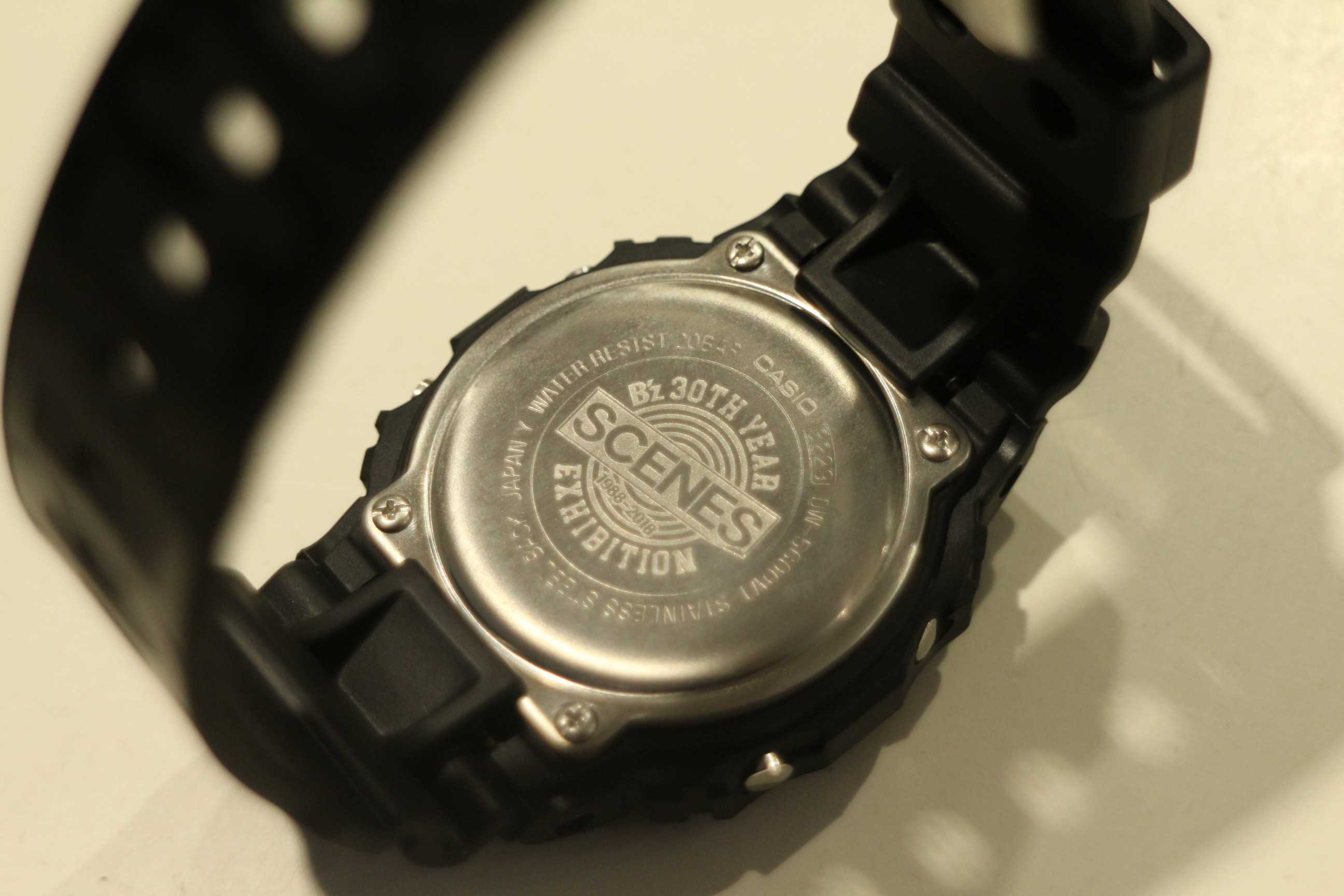 G-SHOCK(ジーショック)×B'z（ビーズ）より、30周年記念モデルGW-5600BZ