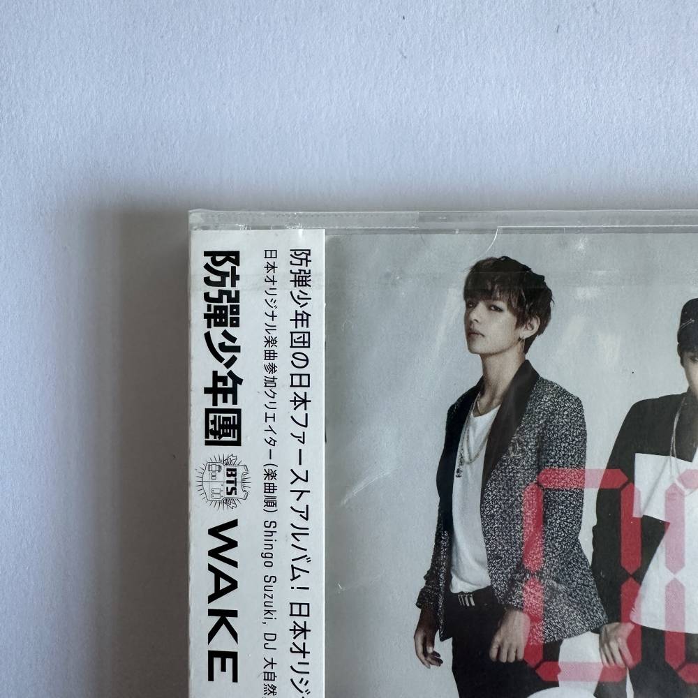 BTS 1ST JAPANESE STUDIO ALBUM 'WAKE UP' REGULAR EDITION