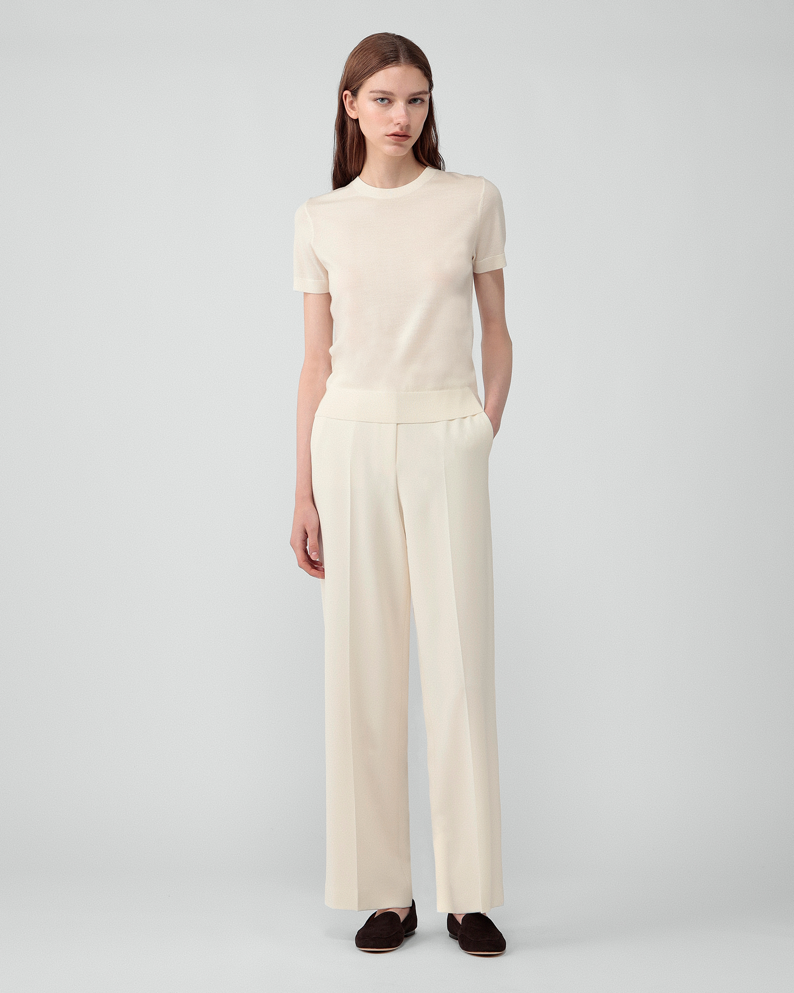 Admiral Crepe Relax Straight Pant J | WOMEN（レディース）｜Theory