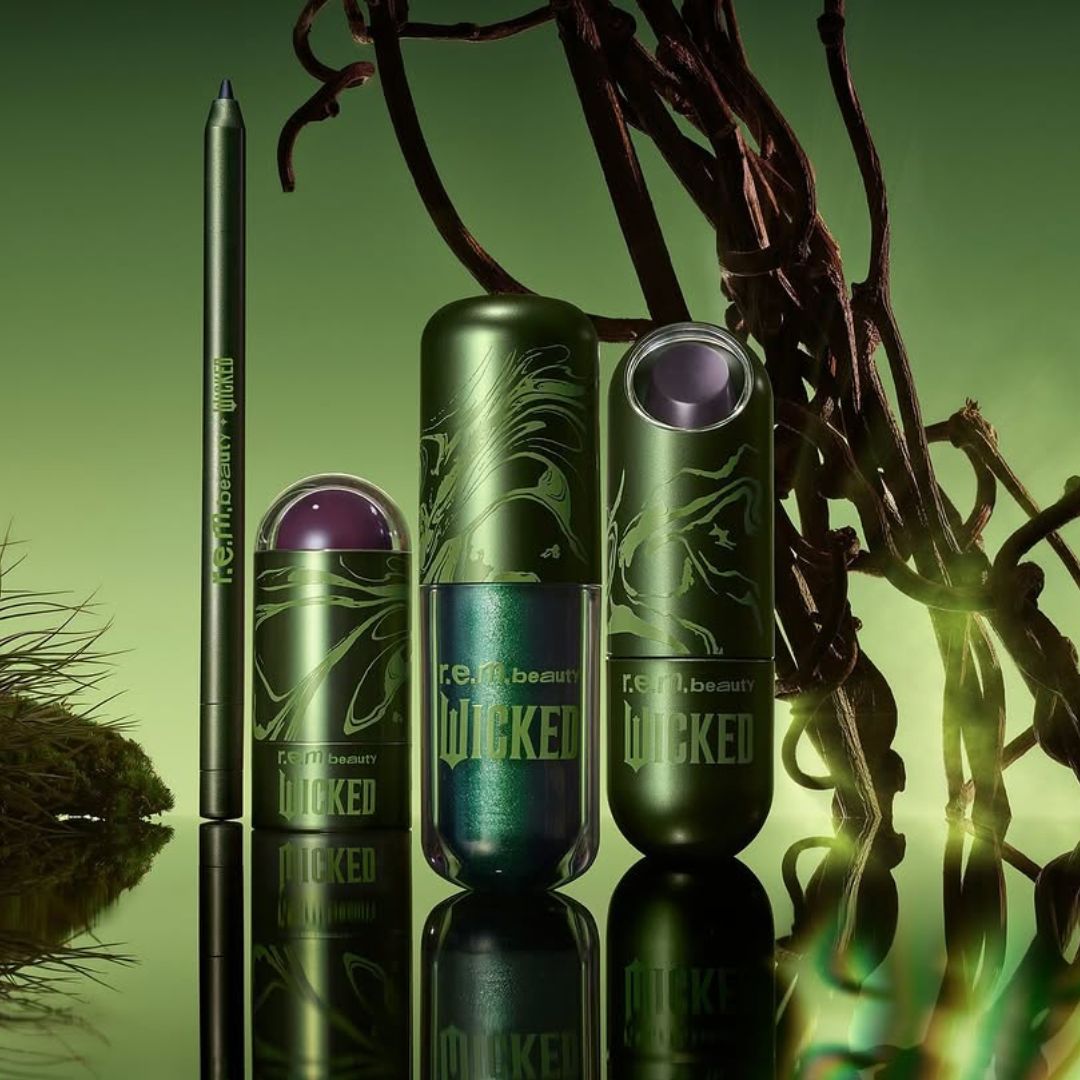 新品✨ r.e.m. beauty WICKED チーク CORAL限定品 rem.beauty パウダー