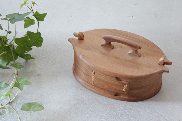 北欧ビンテージ ボックス 曲木の箱 蓋付き / スウェーデン