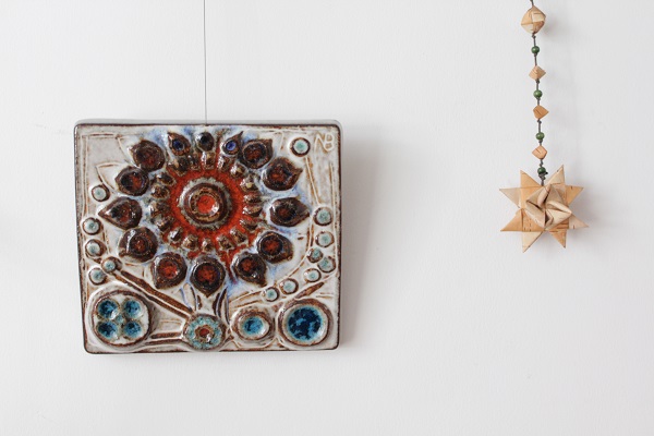 Soholmスーホルム お花の陶板 / Noomi Backhausen