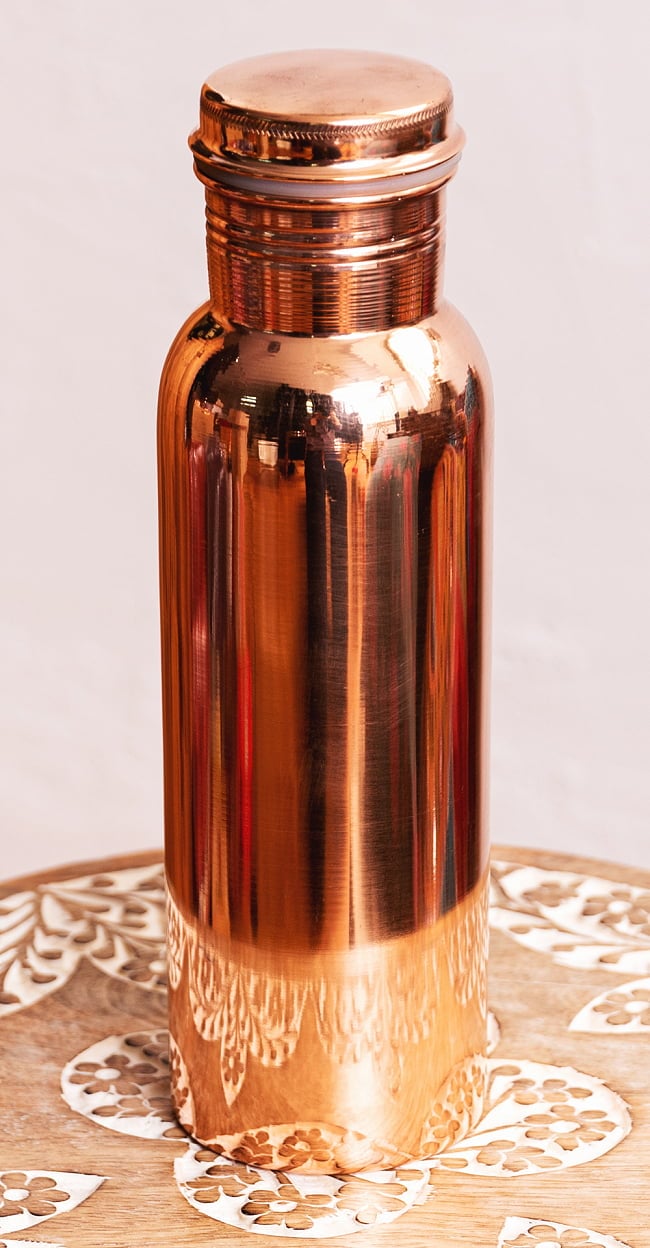 アーユルヴェーダ 銅製ボトル〔700ml〕 の通販 - TIRAKITA.COM