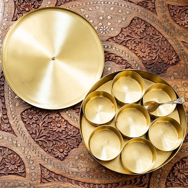 重厚な真鍮製 スパイスボックス マサラ ダバ 直径21cm の通販[送料無料