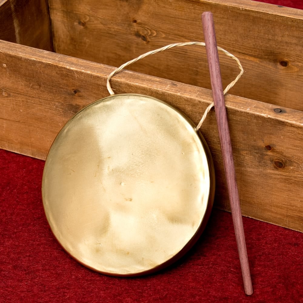 銅鑼 ゴング ドラ 鐘 ベトナムのゴング（銅鑼）18cm ベル 民族楽器