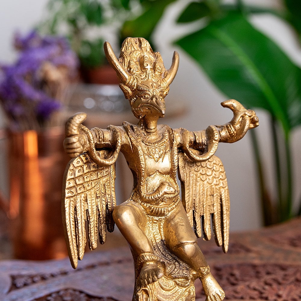 霊鳥ガルーダ像 美しいブラス製〔約20cm×約11.5cm 約7.2cm 約1256g