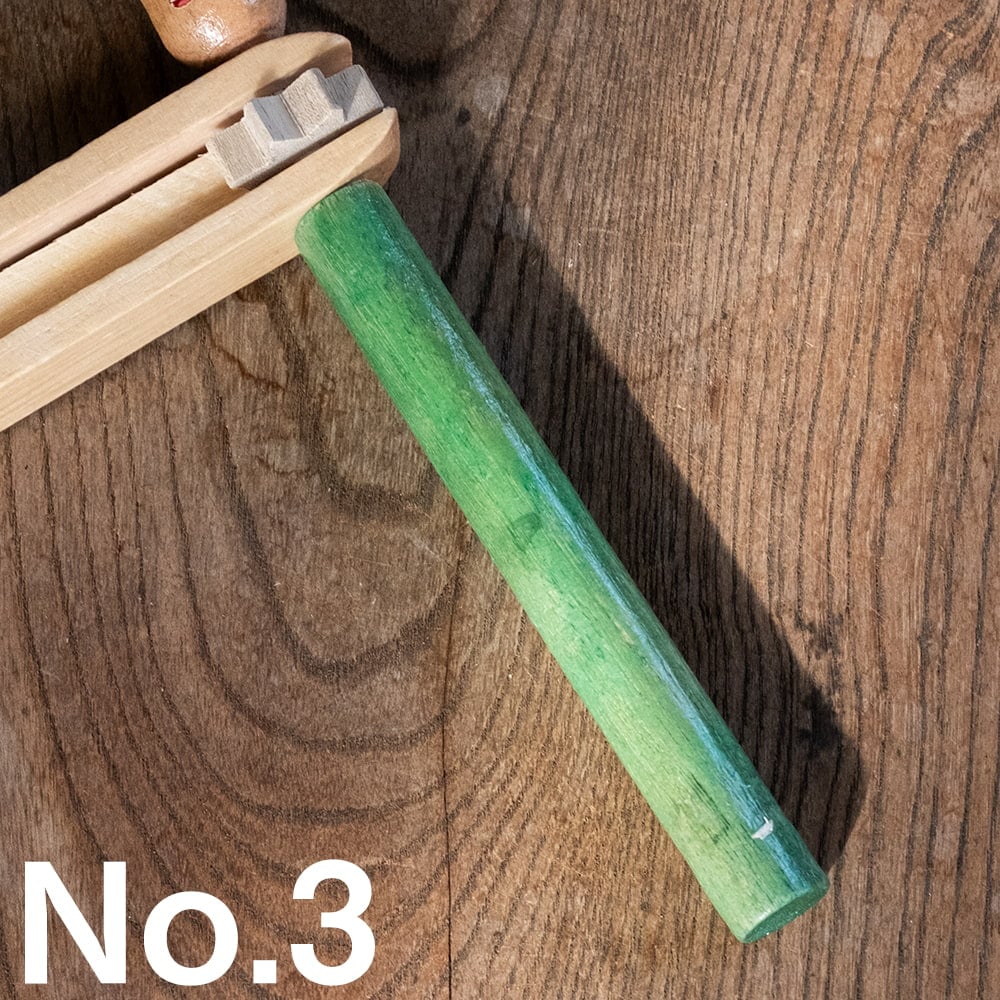 顔つき木製ロータリーパーカッション｜くるくる回してバチバチ音が鳴る