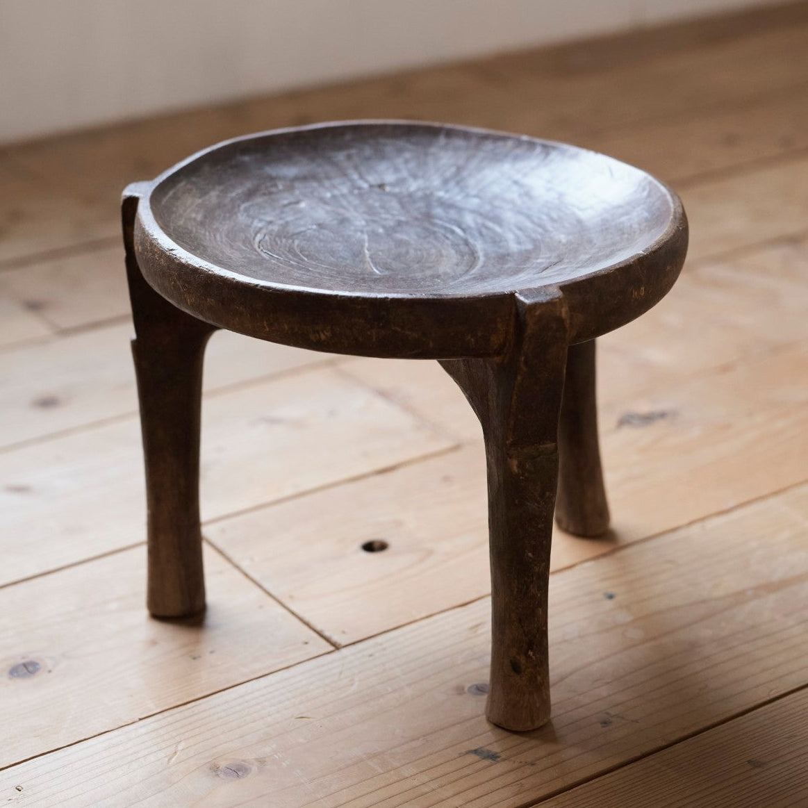 アフリカンヴィンテージ | Hehe Stool (32.5cm / size) | へへ族 – tiflo