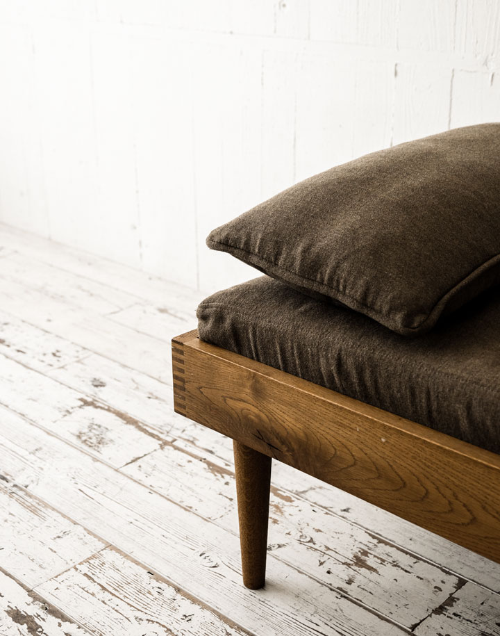 SUTTO DAY BED | TRUCK FURNITURE