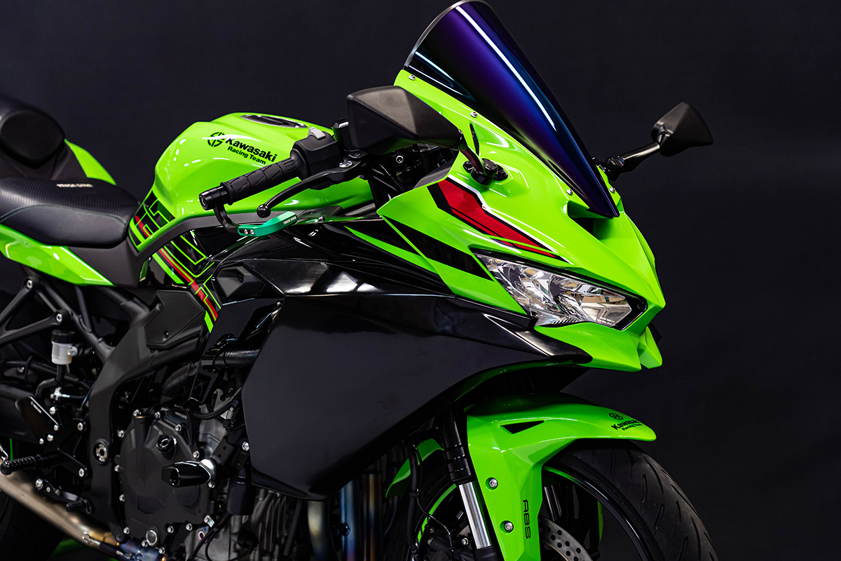 トリックスター / ZX-25R/ZX-4R(24-26) ハーフサイドカウル
