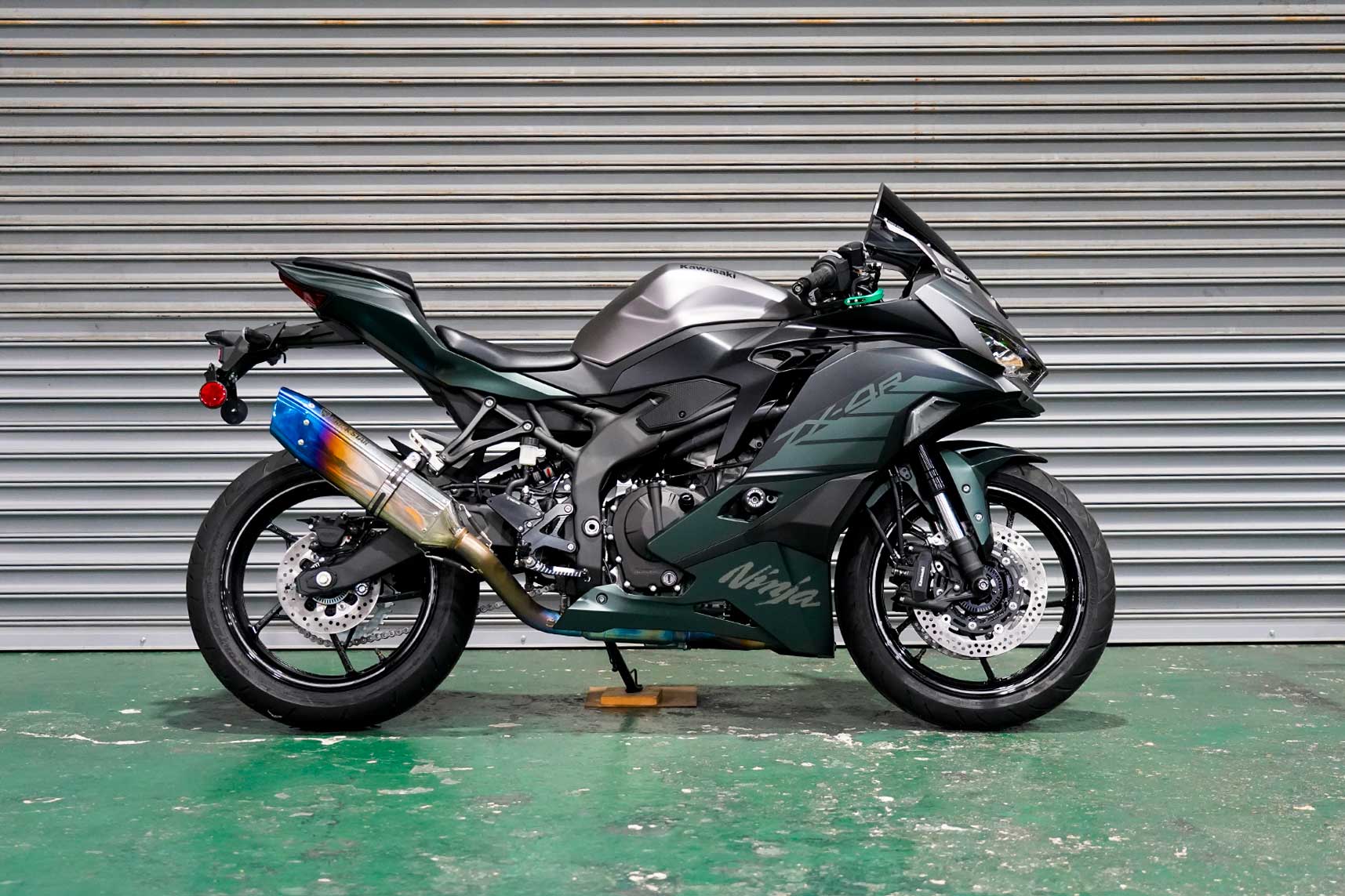 明かりが欲しい トリックスター / Ninja ZX-25R(21-22)政府認証フル