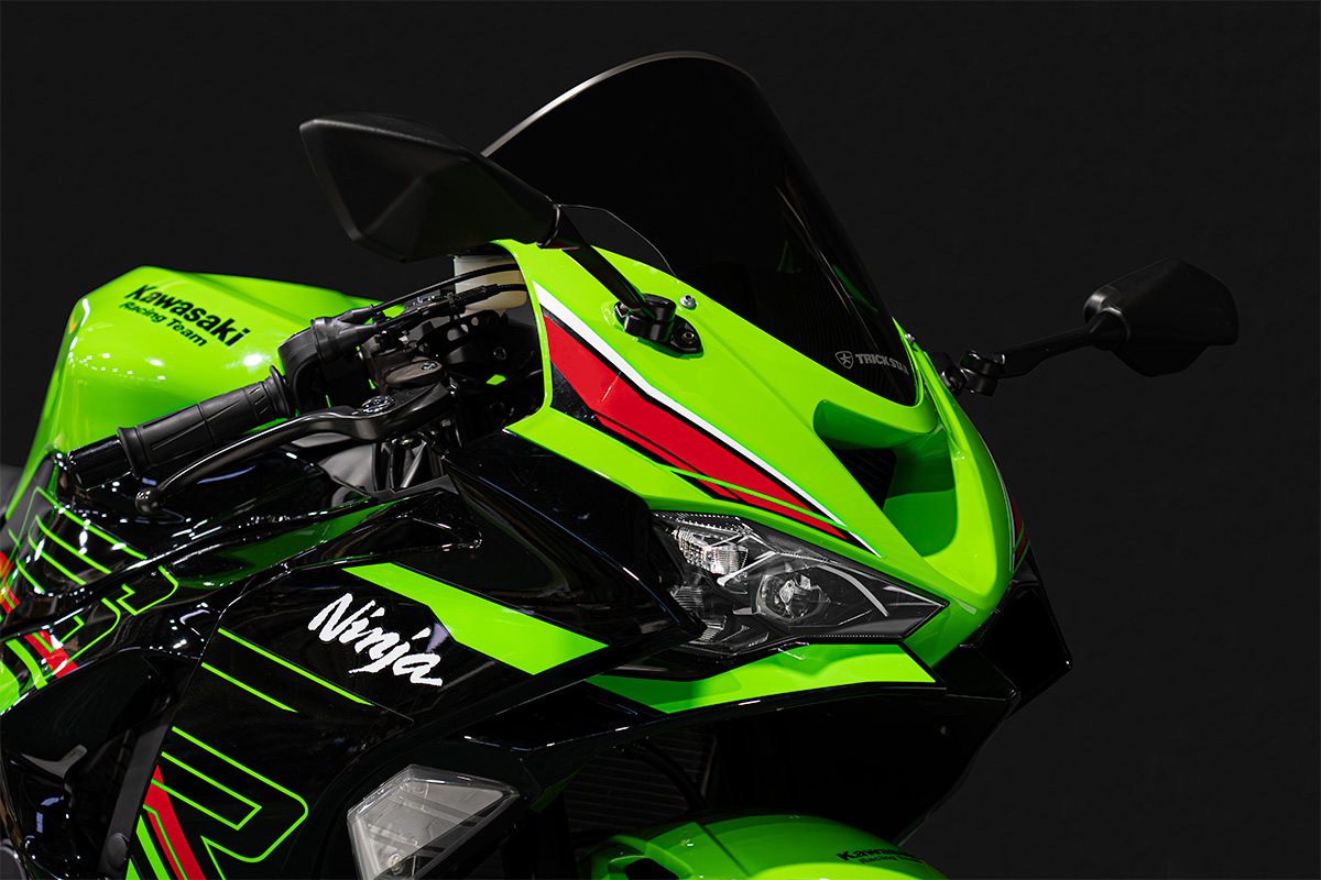 新製品情報】ZX-6R スクリーン (クリア/スモーク) | TRICK STAR 製品