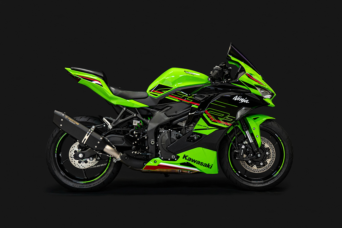 新製品情報】Ninja ZX-4RR / ZX-4R SE レーシングスリップオンマフラー