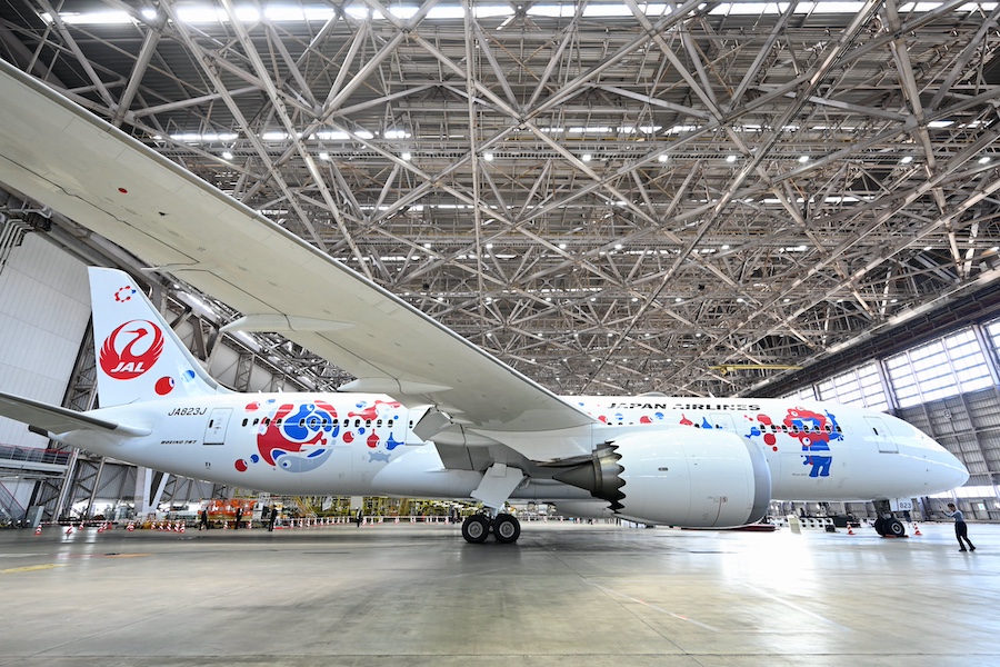 JAL Introduces 'MyakuMyaku JET' on International Flights to Boost
