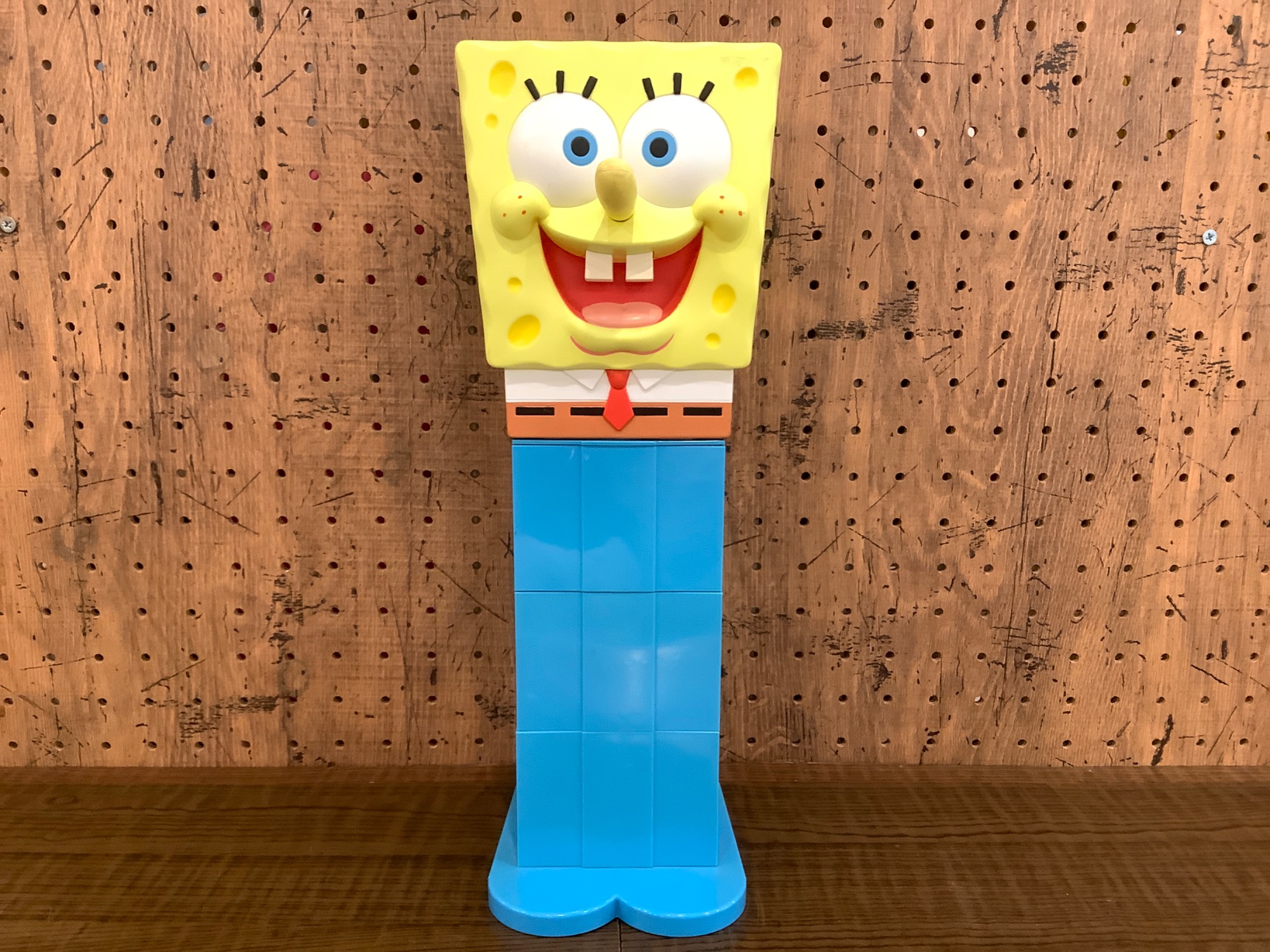 PEZ(ペッツ) スポンジボブのマルチボックスを買取入荷致しました