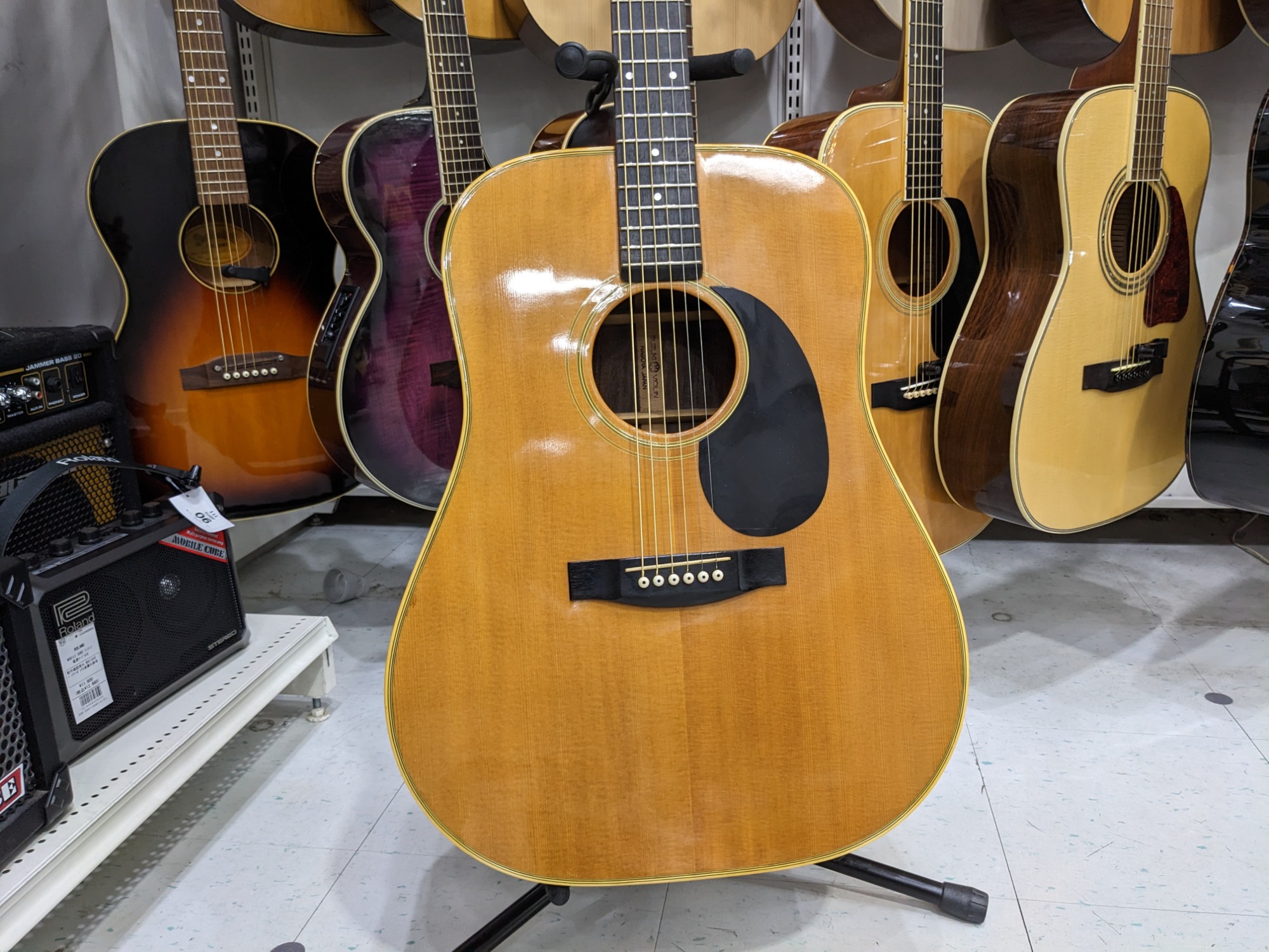 SUZUKI VIOLIN アコースティックギター F500入荷!!｜2023年03月09日