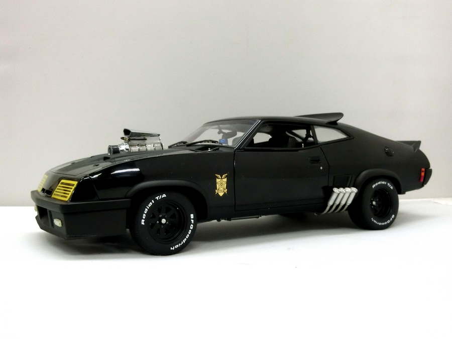 オートアート 1/18 ミニカー フォード XB ファルコン チューンド