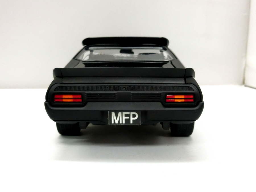 オートアート 1/18 ミニカー フォード XB ファルコン チューンド