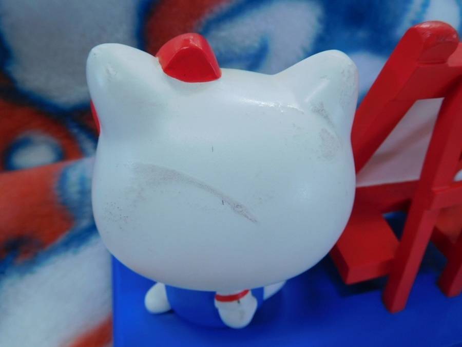 ◇激レア?!◇ハローキティ☆陶器ジオラマ時計スタンド2000◇時計欠品