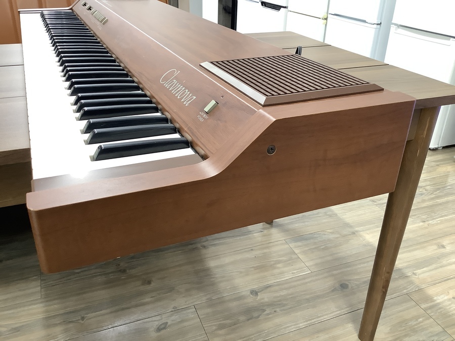 ウッドなデザインが珍しい！YAMAHA(ヤマハ)電子ピアノが入荷しました