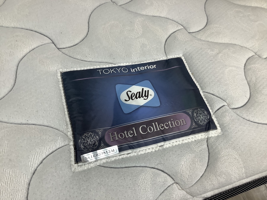 東京インテリアのシーリーマットレス付きのベッドが入荷しました