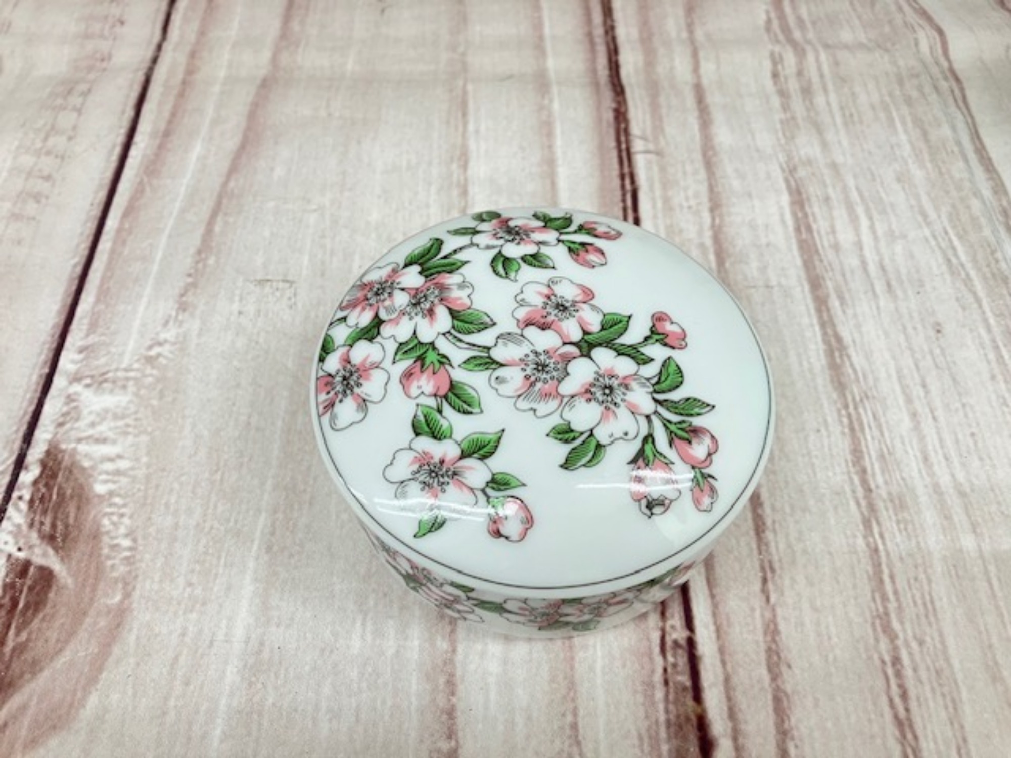 Tiffany & Co.(ティファニー)のボンボニエールが入荷しました！｜2024