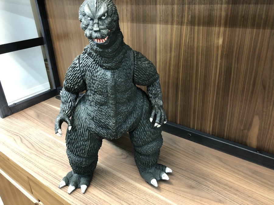 スマホで購入】1984年製BANDAI(バンダイ)ゴジラソフビフィギュアのご