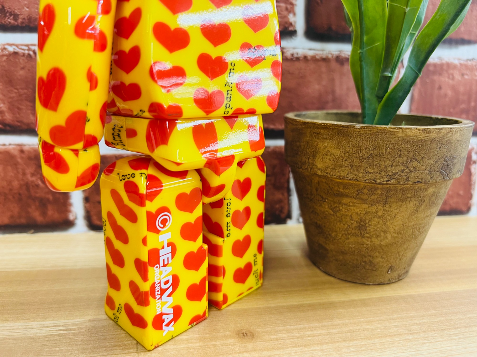 フィギュア買取強化中】BE@RBRICK Yellow Heart 400％ の “hide 20th