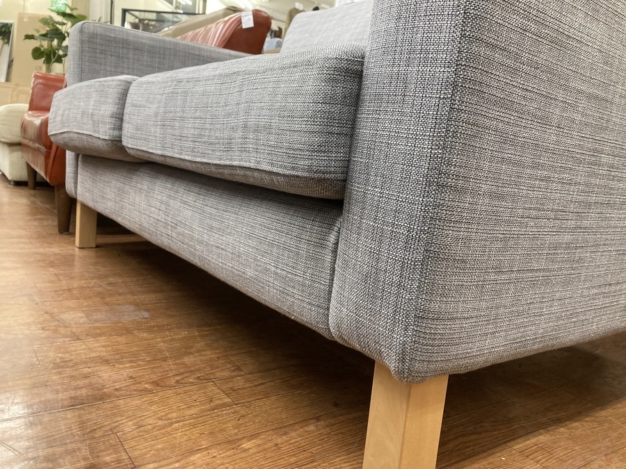 IKEA（イケア）の2人掛けソファー【KARLSTAD カルルスタード】を入荷