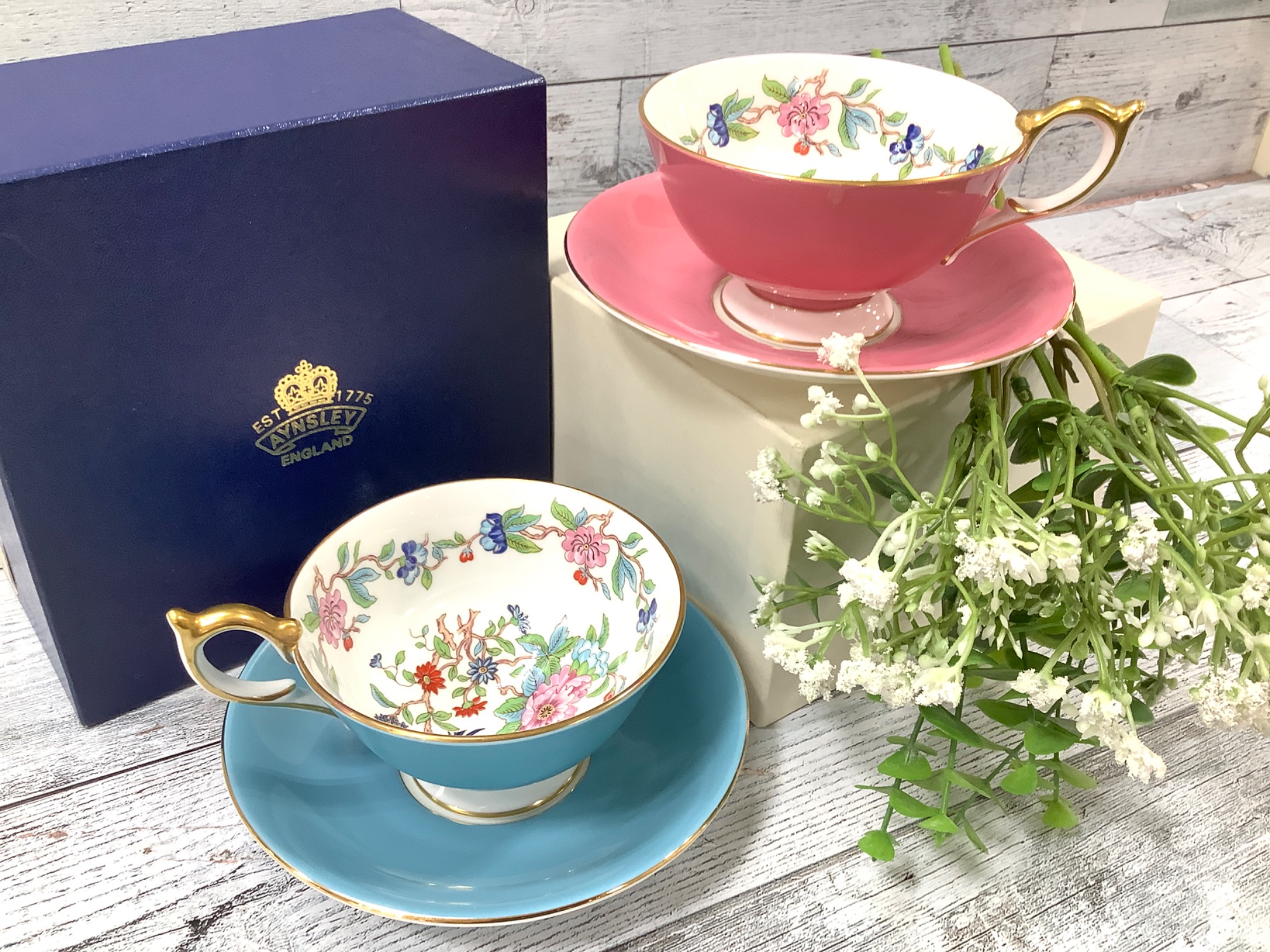 Aynsley（エインズレイ）のカップ&ソーサー が入荷しました！｜2023年