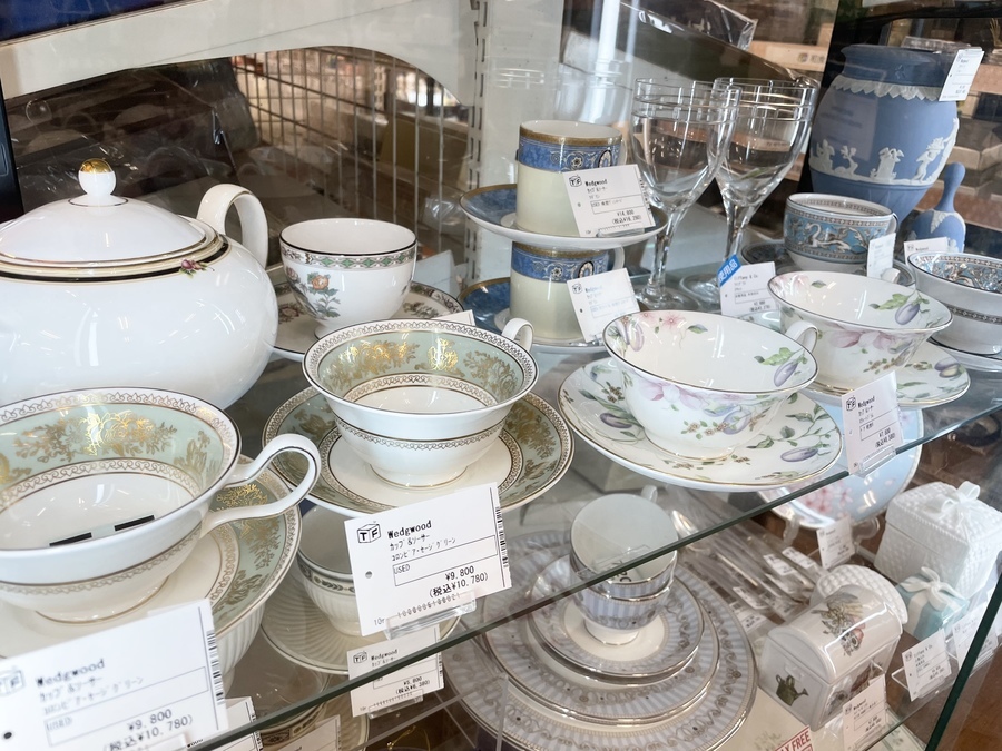 エレガントなNORITAKE（ノリタケ）リンネコレクション花時計買取入荷