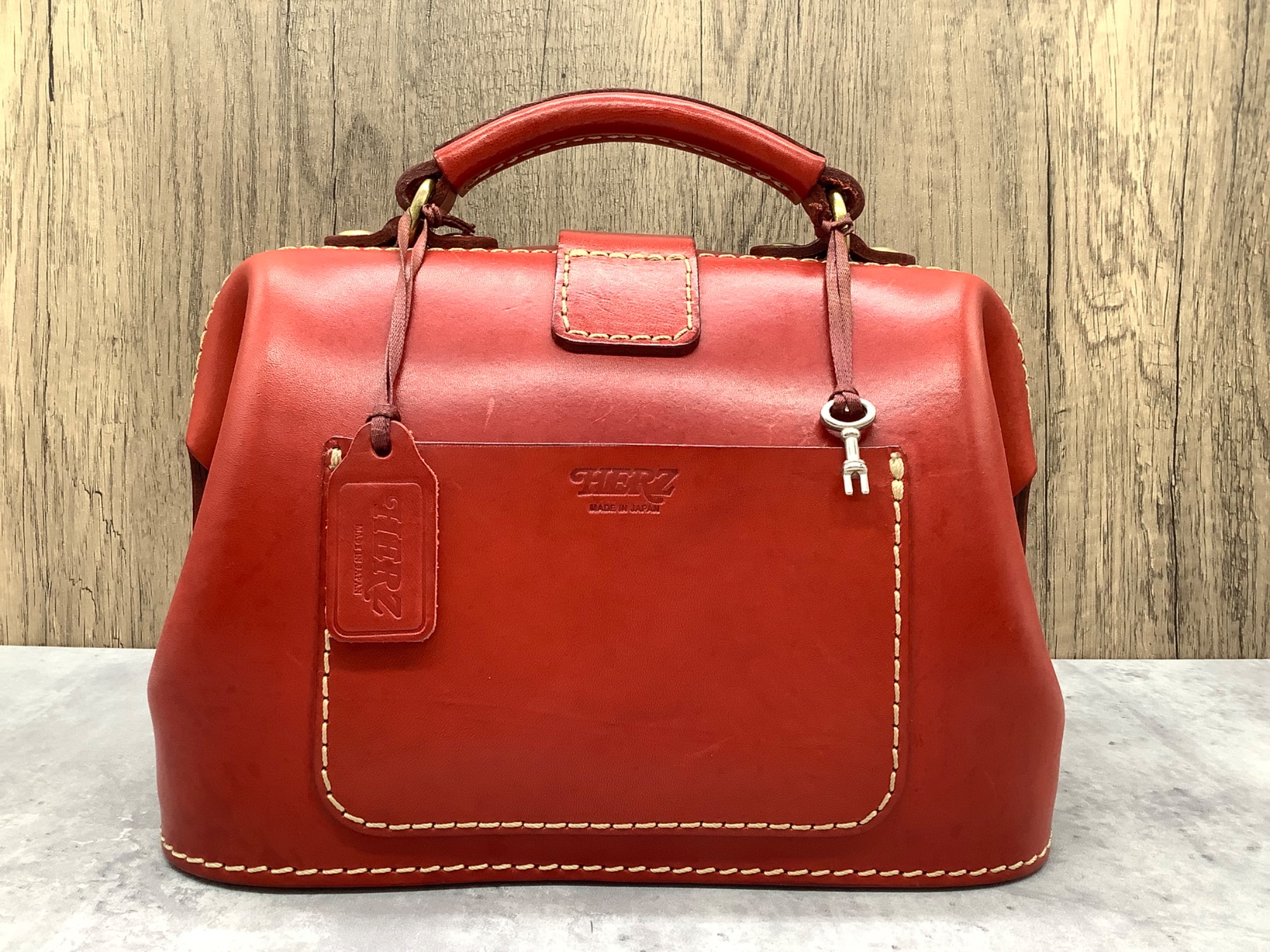 HERZ (ヘルツ) 2WAYレザーバッグ ミニドクターバッグが入荷！【つくば