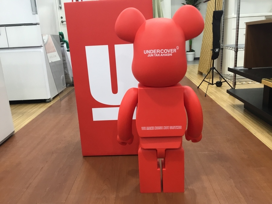 BE@RBRICK(ベアブリック) UNDERCOVER LOGO RED 1000％を買取入荷致し