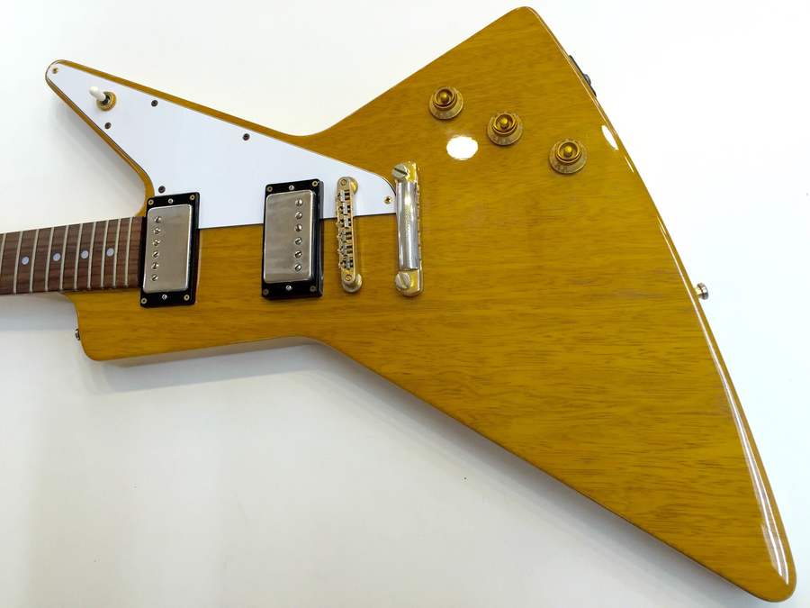 コリーナ材とエクスプローラーの魅力が詰まった1本！Bacchus（バッカス