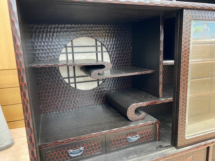 和家具！鎌倉彫(かまくらぼり)の茶箪笥買取入荷！【大和店】｜2020年10