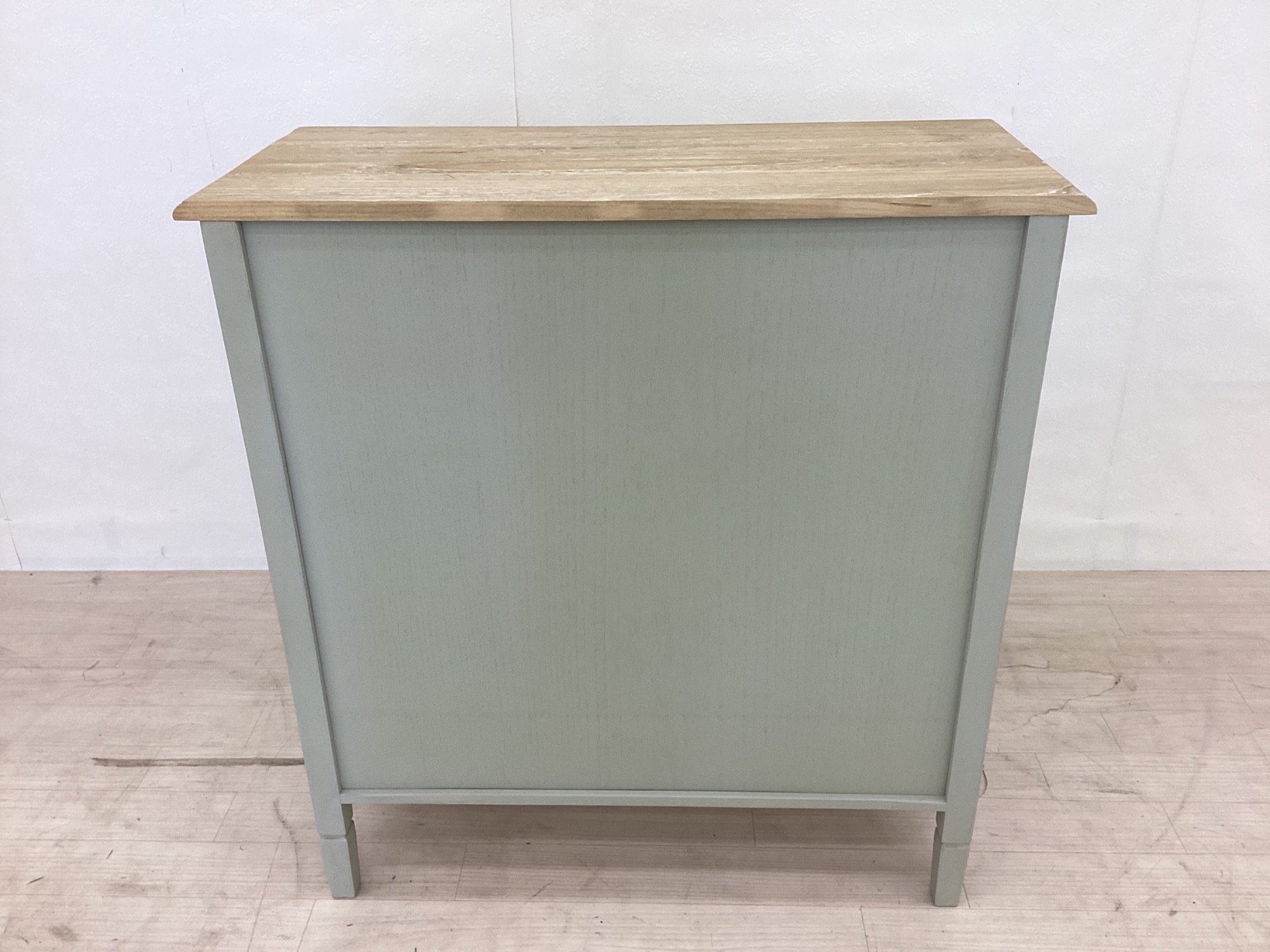 新入荷情報】古めかしく味わい深いデザイン！ B-company(ビー